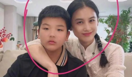 爆料女友吃瓜图片高清大图,吃瓜群众热议不已